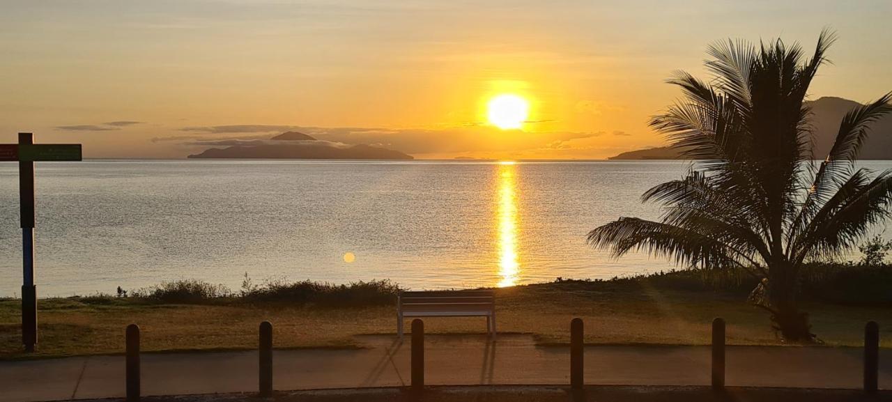 Cardwell Beachfront Motel Екстериор снимка
