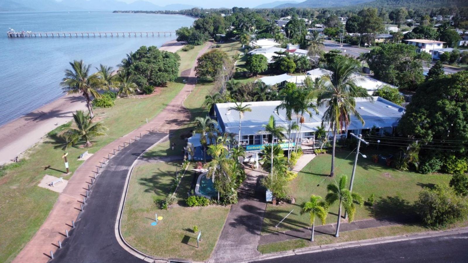 Cardwell Beachfront Motel Екстериор снимка