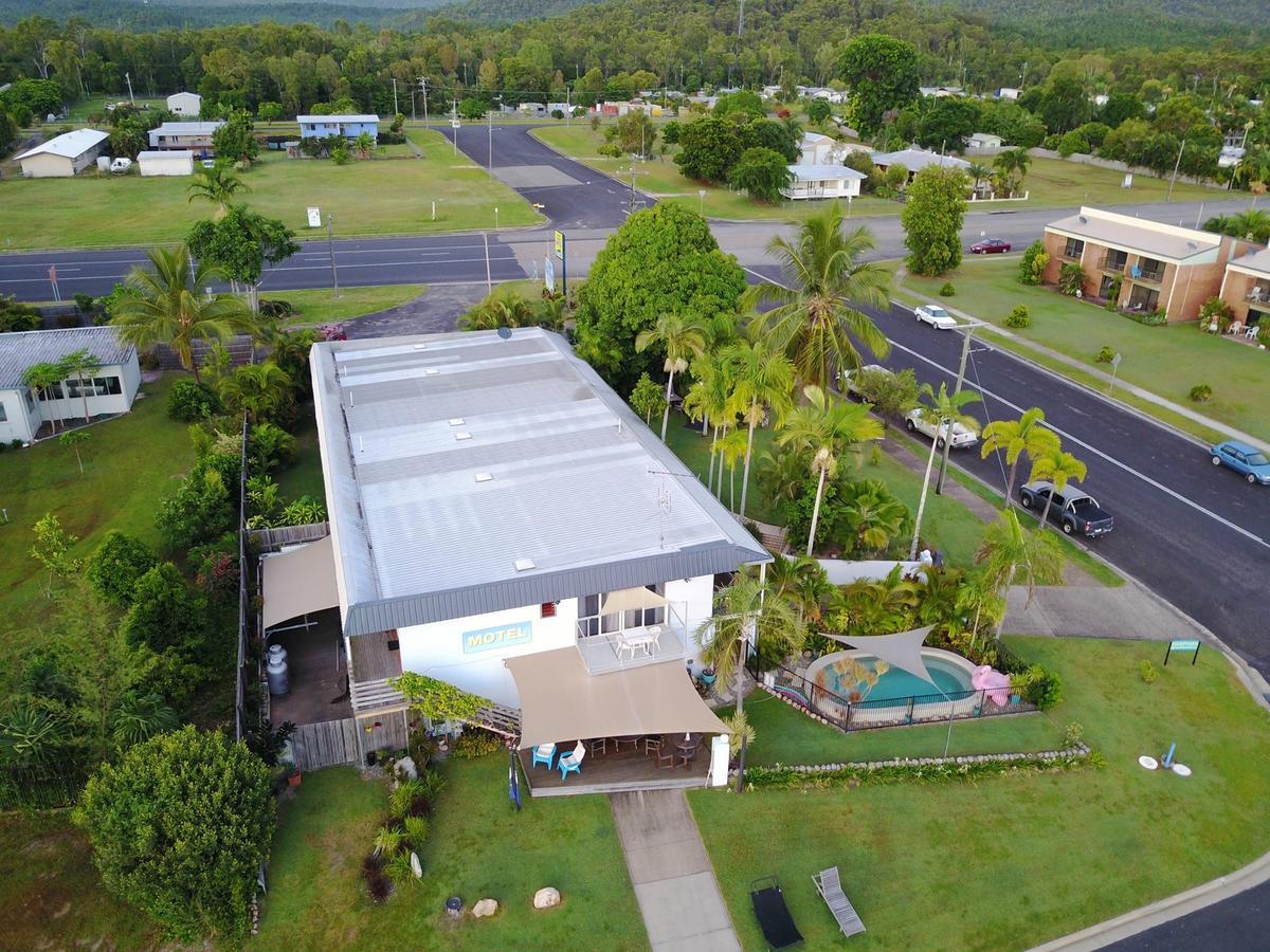 Cardwell Beachfront Motel Екстериор снимка